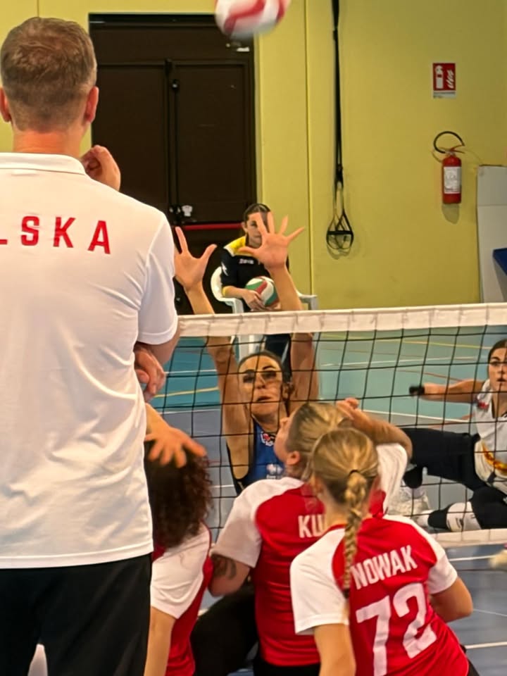 🏐🇵🇱 Udane zgrupowanie reprezentacji Polski kobiet w siatkówce na siedząco we Włoszech! 🇮🇹